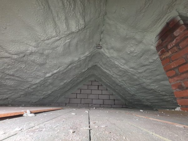 Realizacja ocieplenia pianką poliuretanową nr 4 - Ciepły Dom Lublin