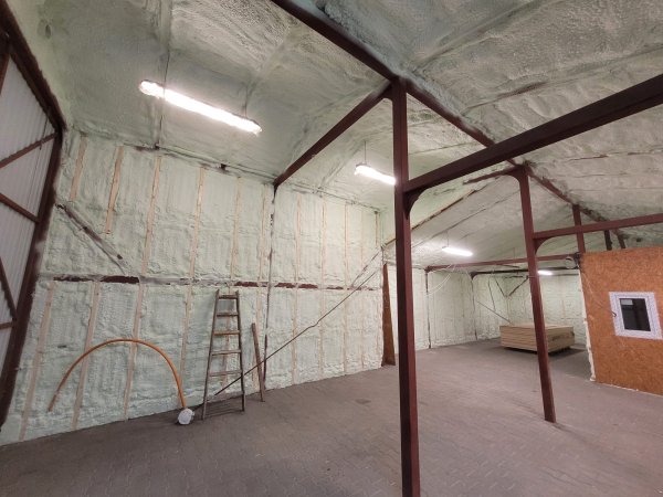 Realizacja ocieplenia pianką poliuretanową nr 14 - Ciepły Dom Lublin