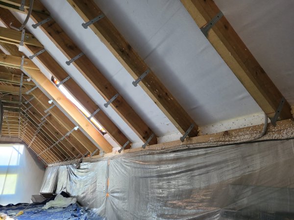 Realizacja ocieplenia pianką poliuretanową nr 18 - Ciepły Dom Lublin