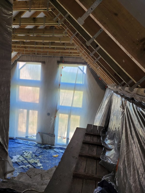 Realizacja ocieplenia pianką poliuretanową nr 32 - Ciepły Dom Lublin